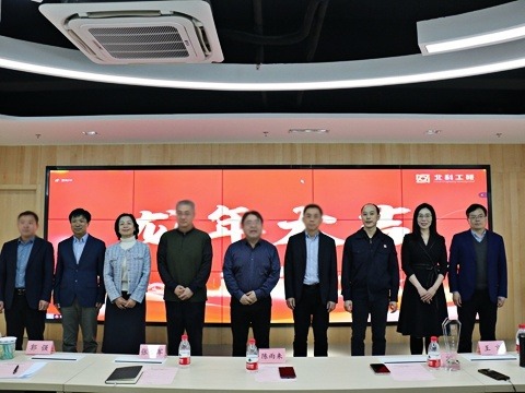 美圖設(shè)計室變清晰_2025_01_25.jpg